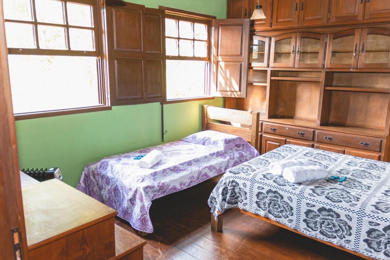 Em Tiradentes, Minas Gerais, Casa Tipica E Espacosa Em Terreno Arborizado Ngoại thất bức ảnh
